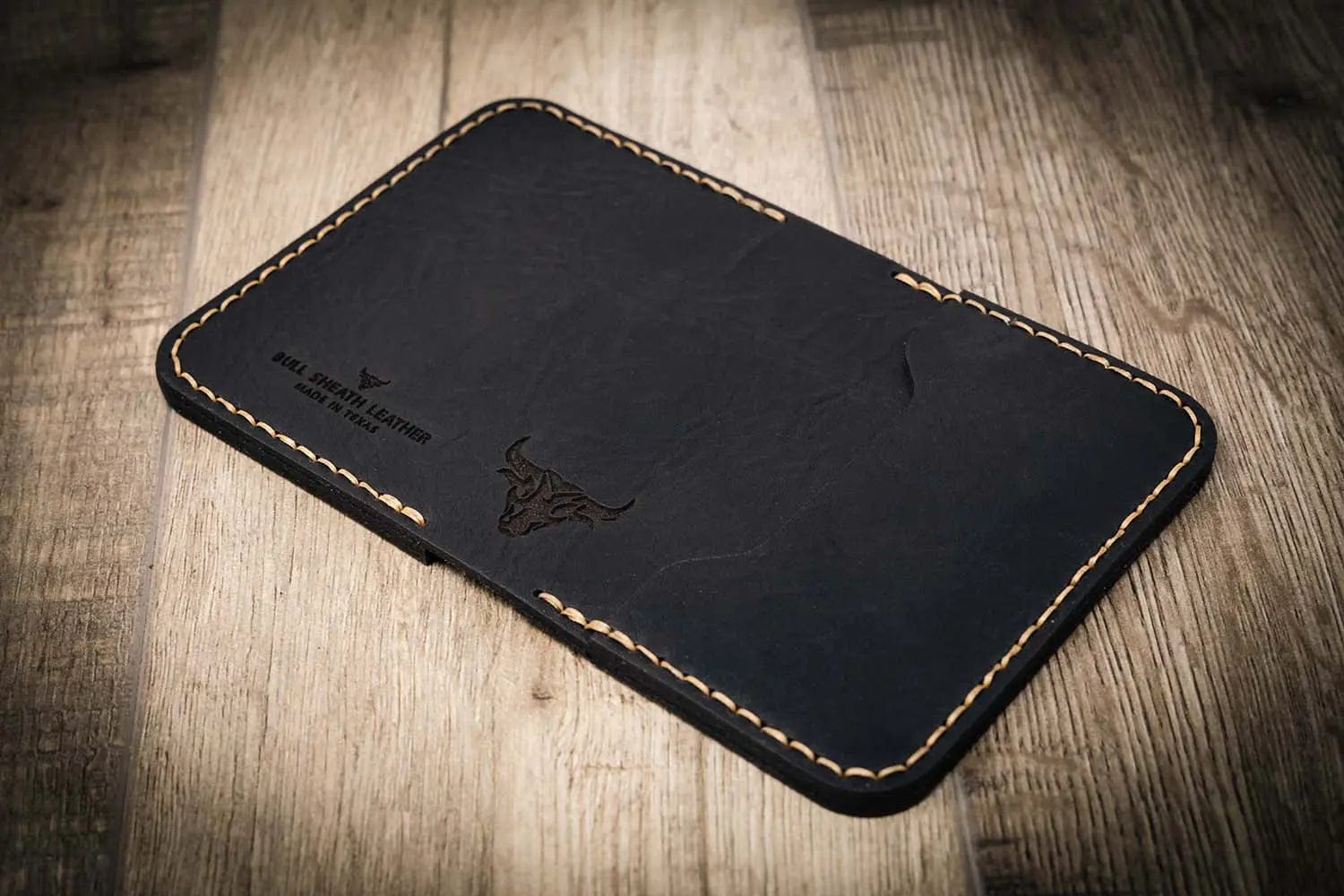 Bull Sheath Leather The Georgetown Minimalist Wallet in Black